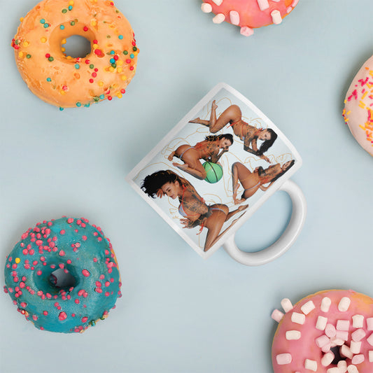 Evelin Stone Beach Bum White glossy mug